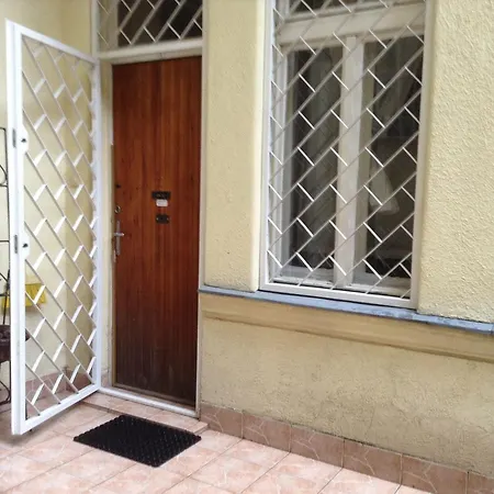 דירה Retro Apartman בודפשט